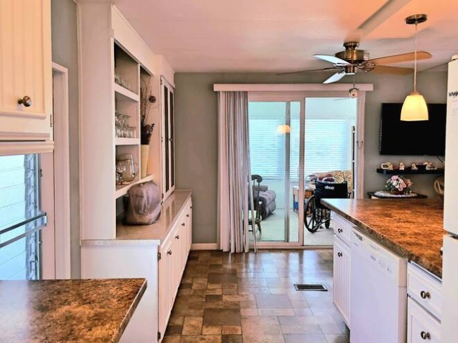 196 Spanish Lakes Dr, Nokomis, Florida 34275, 2 Bedrooms Bedrooms, ,2 BathroomsBathrooms,Mobile/manufactured,For Sale,Spanish Lakes Dr,11556422