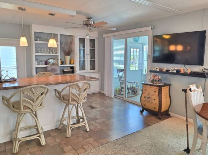 196 Spanish Lakes Dr, Nokomis, Florida 34275, 2 Bedrooms Bedrooms, ,2 BathroomsBathrooms,Mobile/manufactured,For Sale,Spanish Lakes Dr,11556422