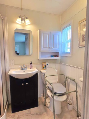 196 Spanish Lakes Dr, Nokomis, Florida 34275, 2 Bedrooms Bedrooms, ,2 BathroomsBathrooms,Mobile/manufactured,For Sale,Spanish Lakes Dr,11556422
