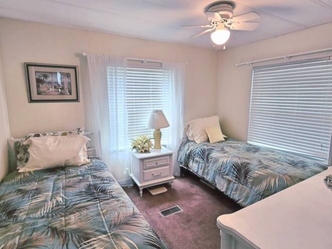 196 Spanish Lakes Dr, Nokomis, Florida 34275, 2 Bedrooms Bedrooms, ,2 BathroomsBathrooms,Mobile/manufactured,For Sale,Spanish Lakes Dr,11556422