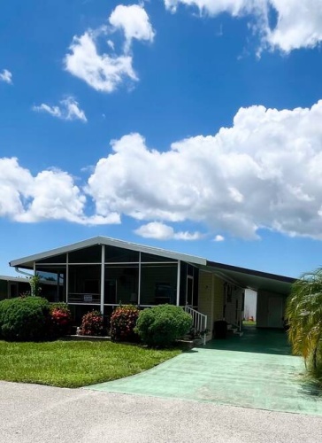 3 Quanery Ct., Fort Myers, Florida 33908, 2 Bedrooms Bedrooms, ,2 BathroomsBathrooms,Mobile/manufactured,For Sale,Quanery Ct.,11558401