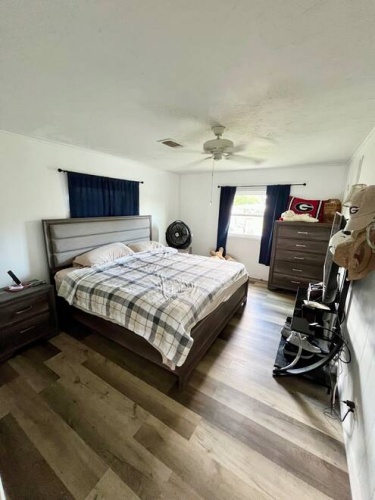 19416 Bermuda Ct, North Fort Myers, Florida 33903, 2 Bedrooms Bedrooms, ,2 BathroomsBathrooms,Mobile/manufactured,For Sale,Bermuda Ct,11560036