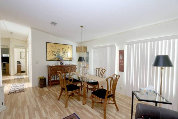 5523 Tewkesbury Pl, Sarasota, Florida 34241, 2 Bedrooms Bedrooms, ,2 BathroomsBathrooms,Mobile/manufactured,For Sale,Tewkesbury Pl,11541116