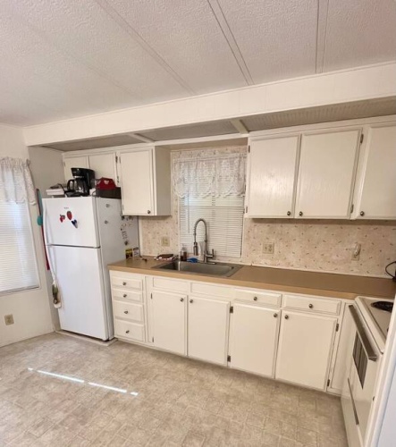 2842 Cactus Lane, Sebring, Florida 33870, 2 Bedrooms Bedrooms, ,2 BathroomsBathrooms,Mobile/manufactured,For Sale,Cactus Lane,11560350