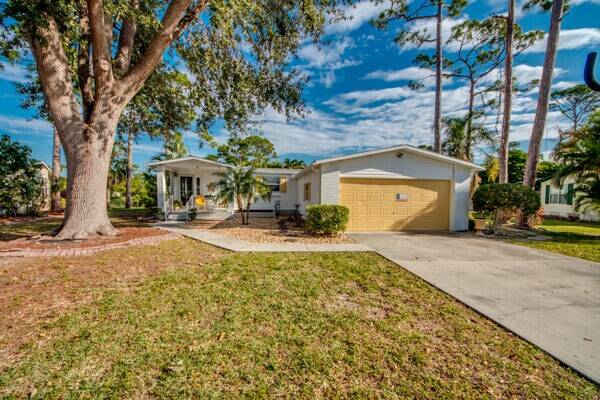19422 Saddlebrook Ct., North Fort Myers, Florida 33903, 2 Bedrooms Bedrooms, ,2 BathroomsBathrooms,Mobile/manufactured,For Sale,Saddlebrook Ct.,11569340