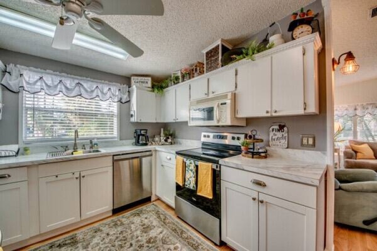 19422 Saddlebrook Ct., North Fort Myers, Florida 33903, 2 Bedrooms Bedrooms, ,2 BathroomsBathrooms,Mobile/manufactured,For Sale,Saddlebrook Ct.,11569340