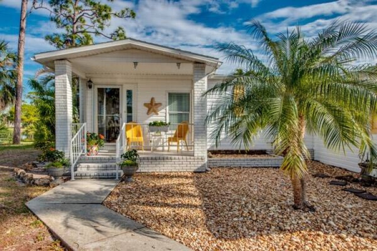 19422 Saddlebrook Ct., North Fort Myers, Florida 33903, 2 Bedrooms Bedrooms, ,2 BathroomsBathrooms,Mobile/manufactured,For Sale,Saddlebrook Ct.,11569340