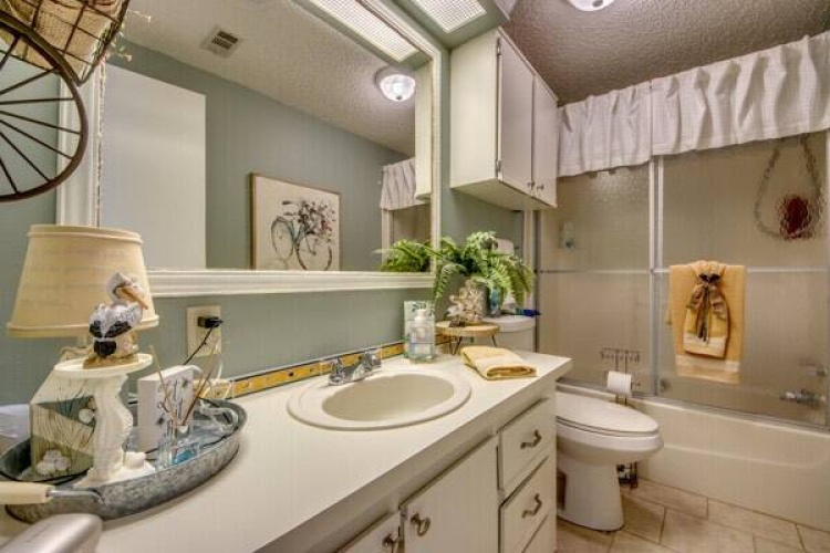 19422 Saddlebrook Ct., North Fort Myers, Florida 33903, 2 Bedrooms Bedrooms, ,2 BathroomsBathrooms,Mobile/manufactured,For Sale,Saddlebrook Ct.,11569340