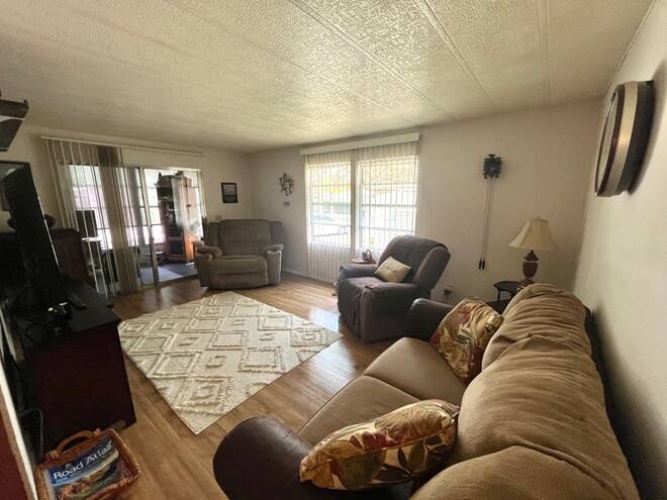 3038 Bolin Lane, Sebring, Florida 33870, 2 Bedrooms Bedrooms, ,2 BathroomsBathrooms,Mobile/manufactured,For Sale,Bolin Lane,11570518