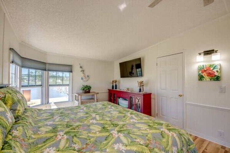 10053 Mission Hills Ct, North Fort Myers, Florida 33903, 2 Bedrooms Bedrooms, ,2 BathroomsBathrooms,Mobile/manufactured,For Sale,Mission Hills Ct,11453722