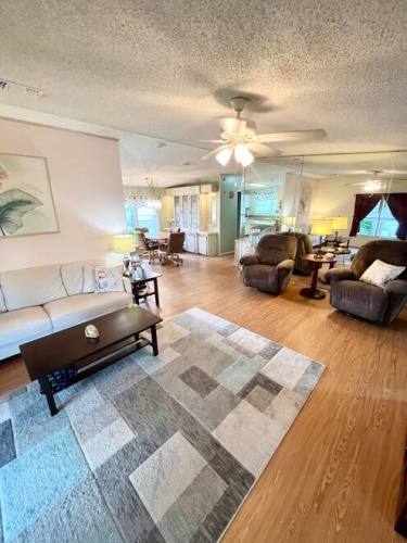 19471 Rolling Hills Ct., North Fort Myers, Florida 33903, 2 Bedrooms Bedrooms, ,2 BathroomsBathrooms,Mobile/manufactured,For Sale,Rolling Hills Ct.,11575724