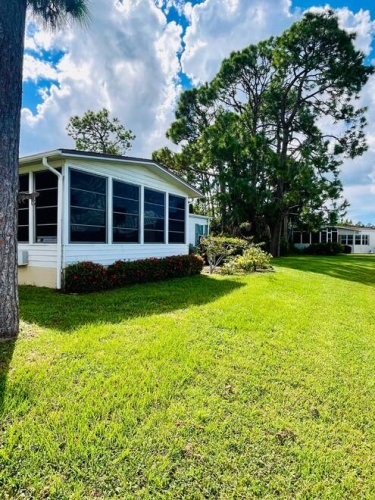 19471 Rolling Hills Ct., North Fort Myers, Florida 33903, 2 Bedrooms Bedrooms, ,2 BathroomsBathrooms,Mobile/manufactured,For Sale,Rolling Hills Ct.,11575724