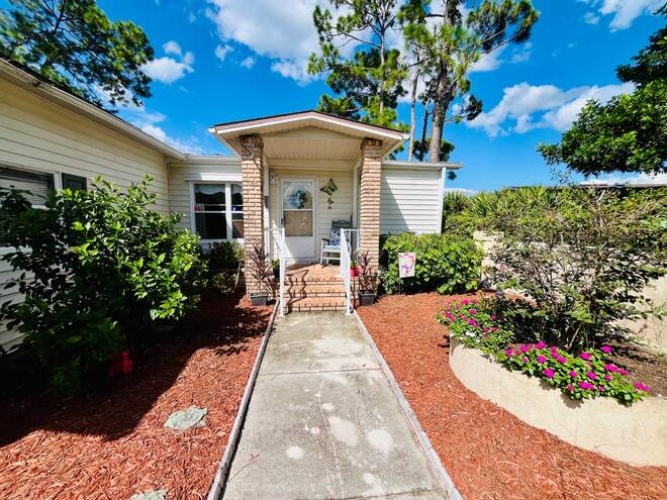 19471 Rolling Hills Ct., North Fort Myers, Florida 33903, 2 Bedrooms Bedrooms, ,2 BathroomsBathrooms,Mobile/manufactured,For Sale,Rolling Hills Ct.,11575724