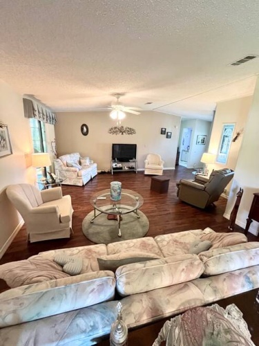 19875 Diamond Hill Ct., North Fort Myers, Florida 33903, 2 Bedrooms Bedrooms, ,2 BathroomsBathrooms,Mobile/manufactured,For Sale,Diamond Hill Ct.,11576623