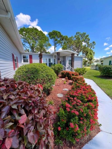 19875 Diamond Hill Ct., North Fort Myers, Florida 33903, 2 Bedrooms Bedrooms, ,2 BathroomsBathrooms,Mobile/manufactured,For Sale,Diamond Hill Ct.,11576623