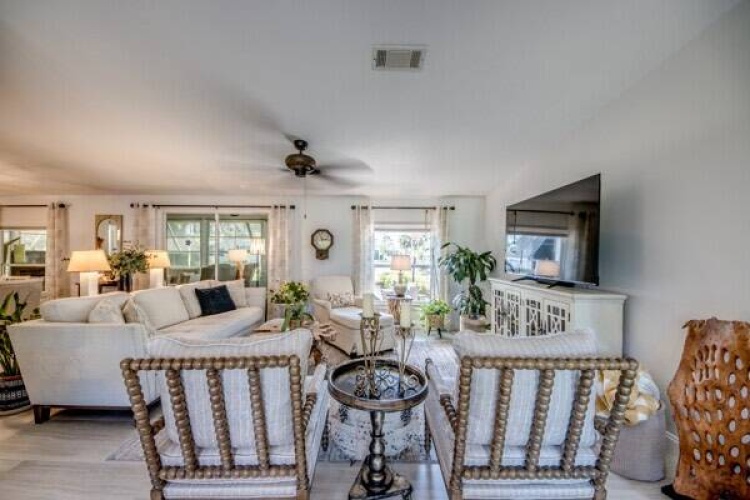 19451 Rolling Hills Ct, North Fort Myers, Florida 33903, 2 Bedrooms Bedrooms, ,2 BathroomsBathrooms,Mobile/manufactured,For Sale,Rolling Hills Ct,11577215
