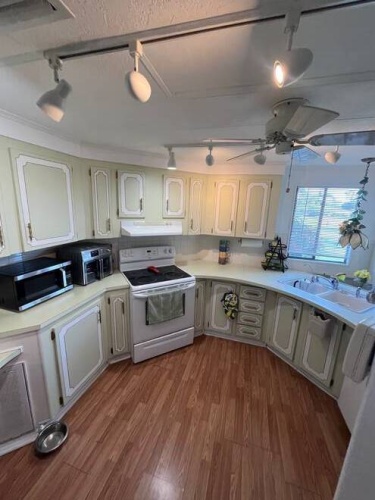 10008 Merion Ct., North Fort Myers, Florida 33903, 2 Bedrooms Bedrooms, ,2 BathroomsBathrooms,Mobile/manufactured,For Sale,Merion Ct.,11581440