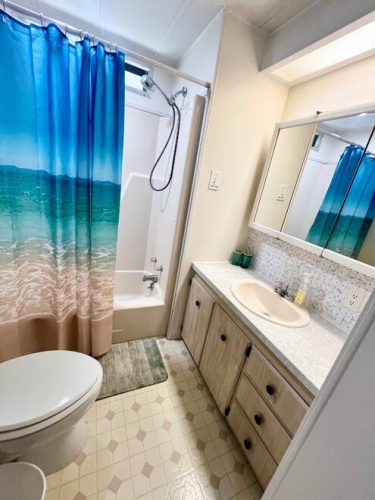 19196 MEADOWBROOK CT, NORTH FORT MYERS, Florida 33903, 2 Bedrooms Bedrooms, ,2 BathroomsBathrooms,Mobile/manufactured,For Sale,MEADOWBROOK CT,11583184