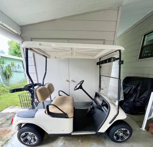 19196 MEADOWBROOK CT, NORTH FORT MYERS, Florida 33903, 2 Bedrooms Bedrooms, ,2 BathroomsBathrooms,Mobile/manufactured,For Sale,MEADOWBROOK CT,11583184