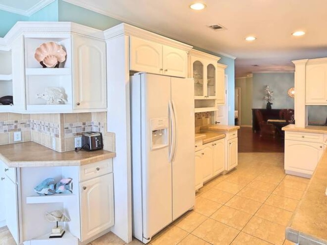 188 3rd St West, Nokomis, Florida 34275, 3 Bedrooms Bedrooms, ,2 BathroomsBathrooms,Mobile/manufactured,For Sale,3rd St West,11450361