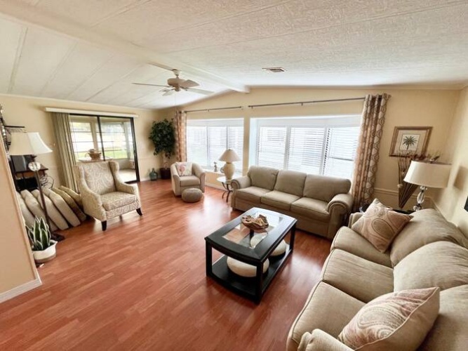9895 Tamarron Ct., North Fort Myers, Florida 33903, 2 Bedrooms Bedrooms, ,2 BathroomsBathrooms,Mobile/manufactured,For Sale,Tamarron Ct.,11586002