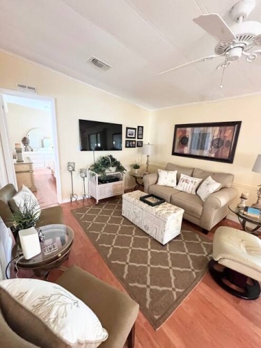 9895 Tamarron Ct., North Fort Myers, Florida 33903, 2 Bedrooms Bedrooms, ,2 BathroomsBathrooms,Mobile/manufactured,For Sale,Tamarron Ct.,11586002