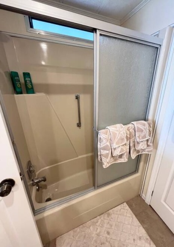 9895 Tamarron Ct., North Fort Myers, Florida 33903, 2 Bedrooms Bedrooms, ,2 BathroomsBathrooms,Mobile/manufactured,For Sale,Tamarron Ct.,11586002