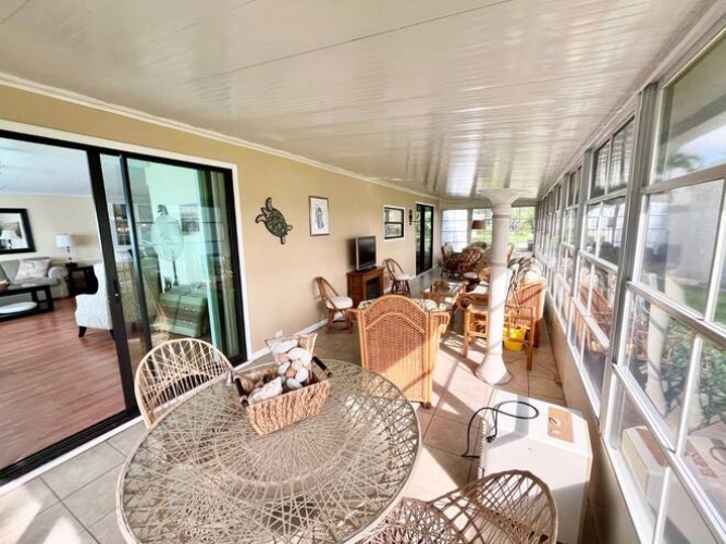 9895 Tamarron Ct., North Fort Myers, Florida 33903, 2 Bedrooms Bedrooms, ,2 BathroomsBathrooms,Mobile/manufactured,For Sale,Tamarron Ct.,11586002