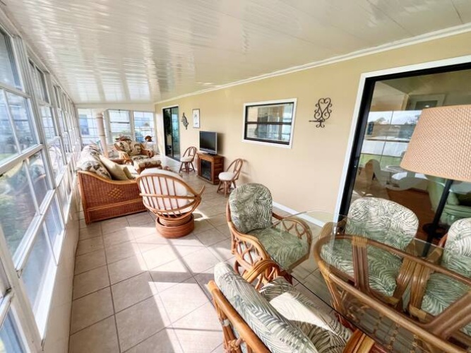 9895 Tamarron Ct., North Fort Myers, Florida 33903, 2 Bedrooms Bedrooms, ,2 BathroomsBathrooms,Mobile/manufactured,For Sale,Tamarron Ct.,11586002