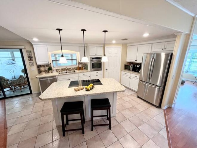 9895 Tamarron Ct., North Fort Myers, Florida 33903, 2 Bedrooms Bedrooms, ,2 BathroomsBathrooms,Mobile/manufactured,For Sale,Tamarron Ct.,11586002