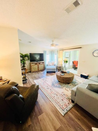 19475 Ravines Ct., North Fort Myers, Florida 33903, 2 Bedrooms Bedrooms, ,2 BathroomsBathrooms,Mobile/manufactured,For Sale,Ravines Ct.,11586039
