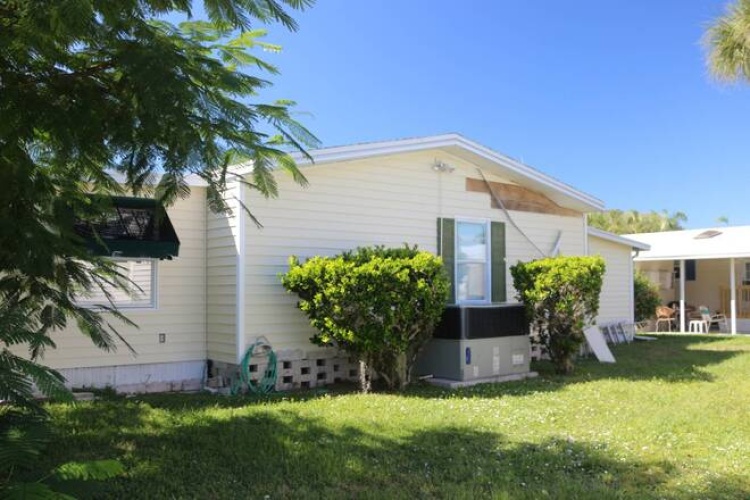 5471 Kingsbridge Dr, Sarasota, Florida 34241, 2 Bedrooms Bedrooms, ,2 BathroomsBathrooms,Mobile/manufactured,For Sale,Kingsbridge Dr,11590869