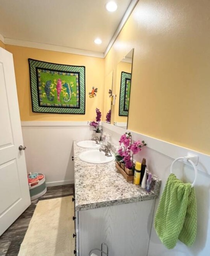 858 S Robert Ave, Avon Park, Florida 33825, 3 Bedrooms Bedrooms, ,2 BathroomsBathrooms,Mobile/manufactured,For Sale,S Robert Ave,11590877