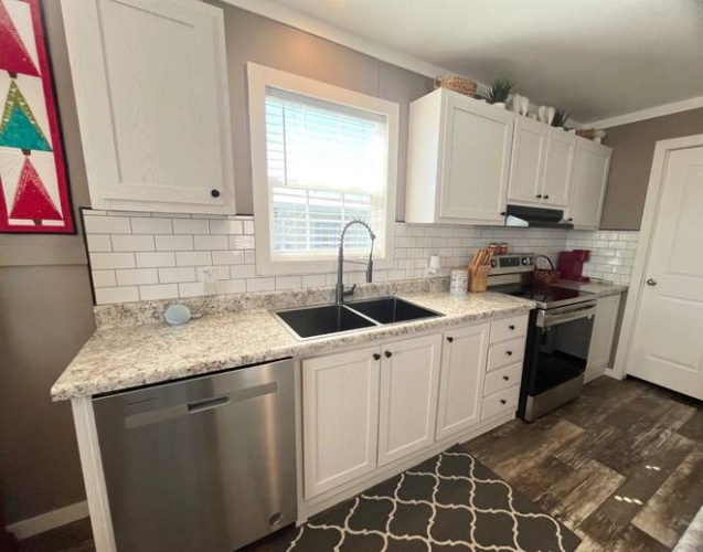 858 S Robert Ave, Avon Park, Florida 33825, 3 Bedrooms Bedrooms, ,2 BathroomsBathrooms,Mobile/manufactured,For Sale,S Robert Ave,11590877