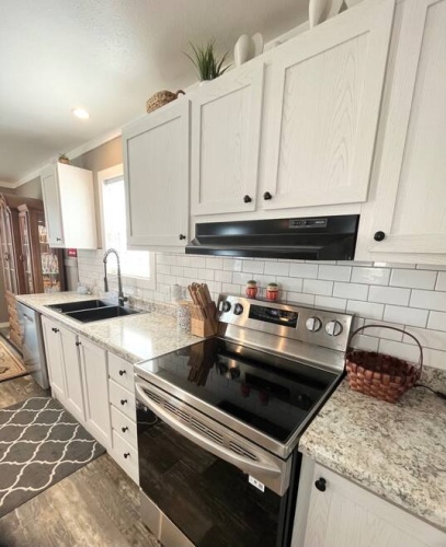 858 S Robert Ave, Avon Park, Florida 33825, 3 Bedrooms Bedrooms, ,2 BathroomsBathrooms,Mobile/manufactured,For Sale,S Robert Ave,11590877