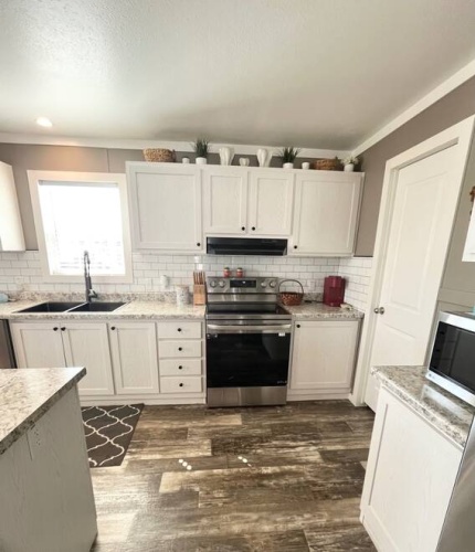 858 S Robert Ave, Avon Park, Florida 33825, 3 Bedrooms Bedrooms, ,2 BathroomsBathrooms,Mobile/manufactured,For Sale,S Robert Ave,11590877
