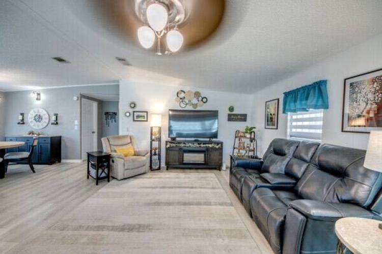 19790 Cypress Woods ct., North Fort Myers, Florida 33903, 2 Bedrooms Bedrooms, ,2 BathroomsBathrooms,Mobile/manufactured,For Sale,Cypress Woods ct.,11591400