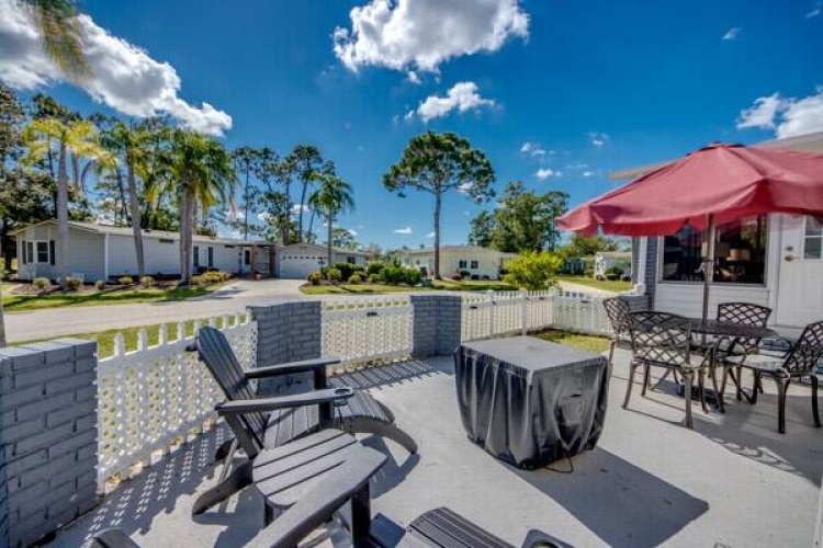 19790 Cypress Woods ct., North Fort Myers, Florida 33903, 2 Bedrooms Bedrooms, ,2 BathroomsBathrooms,Mobile/manufactured,For Sale,Cypress Woods ct.,11591400