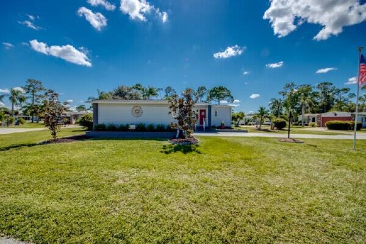19790 Cypress Woods ct., North Fort Myers, Florida 33903, 2 Bedrooms Bedrooms, ,2 BathroomsBathrooms,Mobile/manufactured,For Sale,Cypress Woods ct.,11591400