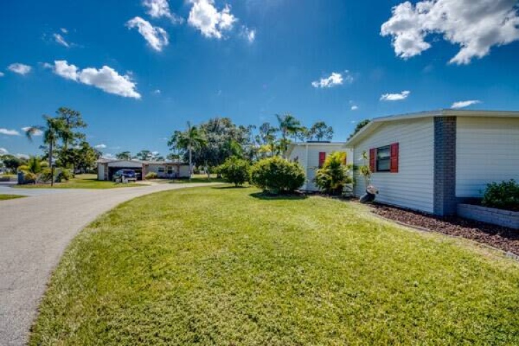 19790 Cypress Woods ct., North Fort Myers, Florida 33903, 2 Bedrooms Bedrooms, ,2 BathroomsBathrooms,Mobile/manufactured,For Sale,Cypress Woods ct.,11591400