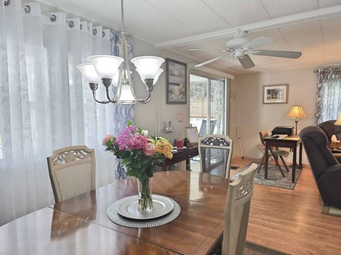 371 11th Street, Nokomis, Florida 34275, 2 Bedrooms Bedrooms, ,2 BathroomsBathrooms,Mobile/manufactured,For Sale,11th Street,11592733
