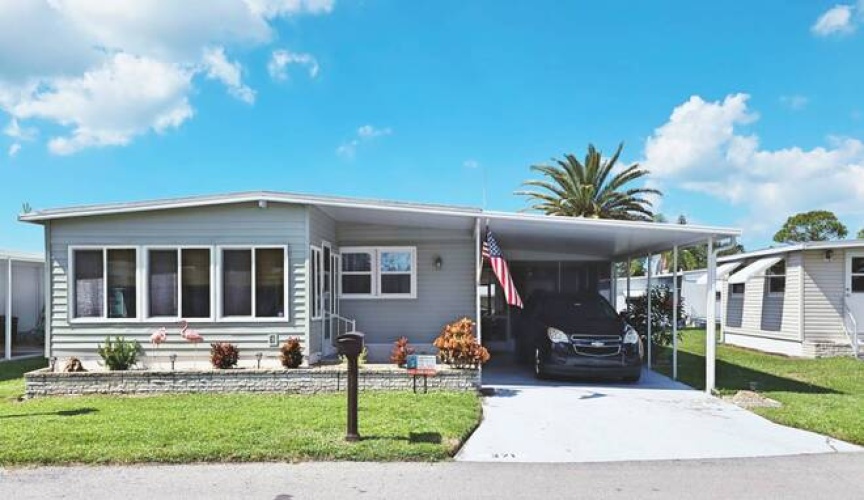 371 11th Street, Nokomis, Florida 34275, 2 Bedrooms Bedrooms, ,2 BathroomsBathrooms,Mobile/manufactured,For Sale,11th Street,11592733