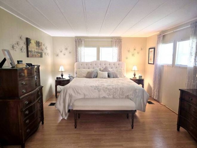 371 11th Street, Nokomis, Florida 34275, 2 Bedrooms Bedrooms, ,2 BathroomsBathrooms,Mobile/manufactured,For Sale,11th Street,11592733