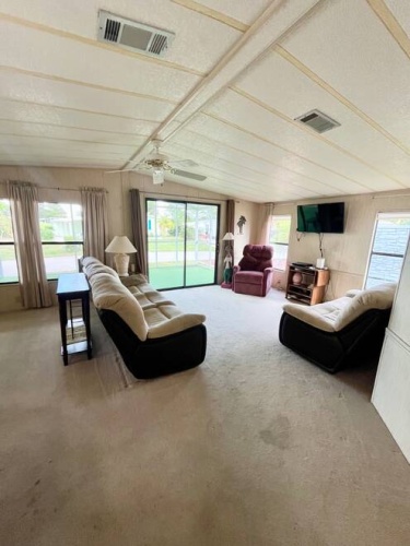 9867 Tamarron Ct, North Fort Myers, Florida 33903, 2 Bedrooms Bedrooms, ,2 BathroomsBathrooms,Mobile/manufactured,For Sale,Tamarron Ct,11595203 9867 Tamarron Ct, North Fort Myers, Florida 33903, 2 Bedrooms Bedrooms, ,2 BathroomsBathrooms,Mobile/manufactured,For Sale,Tamarron Ct,11595203