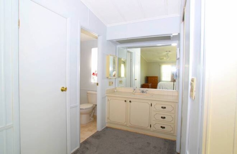 5918 Hartford Terr, Sarasota, Florida 34233, 2 Bedrooms Bedrooms, ,2 BathroomsBathrooms,Mobile/manufactured,For Sale,Hartford Terr,11598016