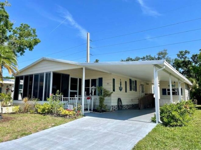 5951 Camelot Dr N, Sarasota, Florida 34233, 2 Bedrooms Bedrooms, ,2 BathroomsBathrooms,Mobile/manufactured,For Sale,Camelot Dr N,11406554