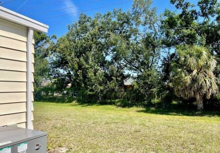 5951 Camelot Dr N, Sarasota, Florida 34233, 2 Bedrooms Bedrooms, ,2 BathroomsBathrooms,Mobile/manufactured,For Sale,Camelot Dr N,11406554