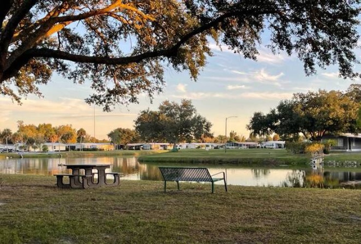 5951 Camelot Dr N, Sarasota, Florida 34233, 2 Bedrooms Bedrooms, ,2 BathroomsBathrooms,Mobile/manufactured,For Sale,Camelot Dr N,11406554