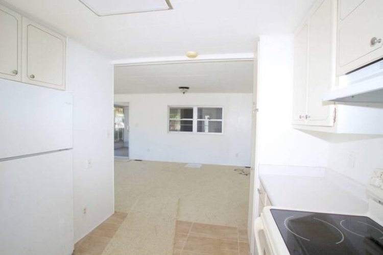 2304 York Dr, Sarasota, Florida 34238, 2 Bedrooms Bedrooms, ,2 BathroomsBathrooms,Mobile/manufactured,For Sale,York Dr,11600360