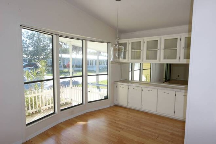 5935 Camelot Dr N, Sarasota, Florida 34233, 2 Bedrooms Bedrooms, ,2 BathroomsBathrooms,Mobile/manufactured,For Sale,Camelot Dr N,11601074